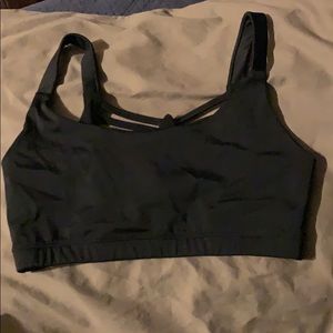 Black sports bra